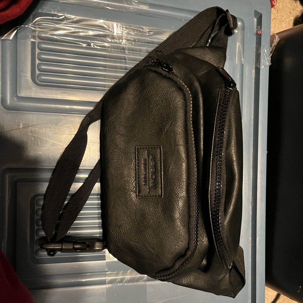 Black Fanny pack